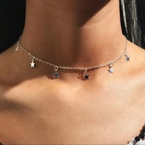 Brandy Melville Star choker